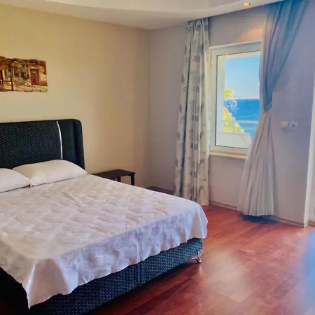 Hotel Carla *