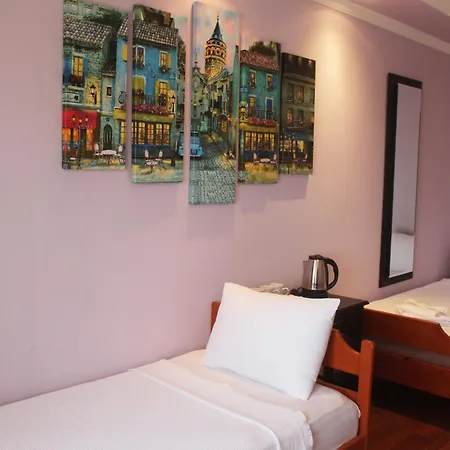 Carla Hotel